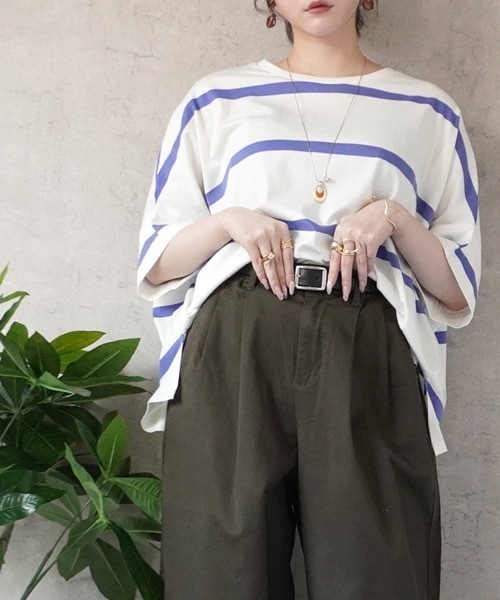 SELECT LEVERY(セレクトリベリー)の「ボーダードルマンTシャツ(Tシャツ/カットソー・レディース・ブルー/オフホワイト/グレー/ブラック・MEDIUM)」の7枚目の写真
