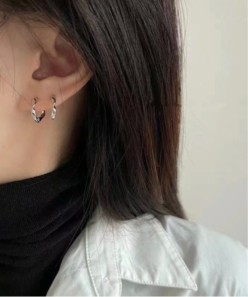 Burner（バーナー）の「【OKUOKU　0909】フープピアス 両耳  oku-hpierce-g2-5（ピアス（両耳用）・メンズ・その他1/その他2/その他3/その他5/C/その他11/D/E/F/T/U/V/W/その他24/その他31/X/A/その他10/その他13/H/J/O/Q/その他19/その他22/B/その他4/その他7/その他12/G/I/P/その他20/その他21/その他23/その他25/その他26/その他27/その他28/その他29/その他6/K/L/M/N/その他14/その他15/その他16/その他17/その他18/S/R/その他30・FREE）」の22枚目の写真