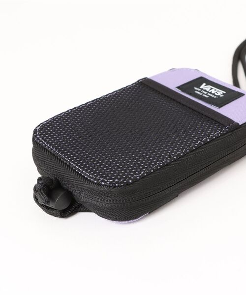 VANS（バンズ）の「VANSアパレル(WJ) ヴァンズ Mini Travel Wallet BAG 125R7190500 LAVENDOR（ボディバッグ/ウエストポーチ・メンズ・パープル・FREE）」の3枚目の写真