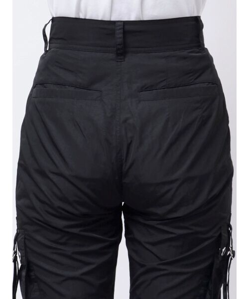 EVRIS（エヴリス）の「カーゴポケットフレアカラーパンツ（カーゴパンツ・レディース・ホワイト/ブルー/ブラック・MEDIUM/SMALL）」の14枚目の写真