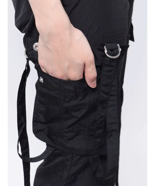 EVRIS（エヴリス）の「カーゴポケットフレアカラーパンツ（カーゴパンツ・レディース・ホワイト/ブルー/ブラック・MEDIUM/SMALL）」の4枚目の写真