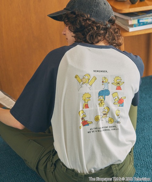 The Simpsons(ザ・シンプソンズ)の「The Simpsons / ザ・シンプソンズ / 別注 アソート グラフィックプリント 半袖Tシャツ(Tシャツ/カットソー・レディース・ネイビー系/ブラック系1/ブラック系・FREE)」の4枚目の写真