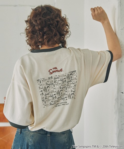 The Simpsons(ザ・シンプソンズ)の「The Simpsons / ザ・シンプソンズ / 別注 アソート グラフィックプリント 半袖Tシャツ(Tシャツ/カットソー・レディース・ネイビー系/ブラック系1/ブラック系・FREE)」の13枚目の写真