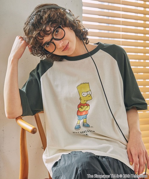 The Simpsons(ザ・シンプソンズ)の「The Simpsons / ザ・シンプソンズ / 別注 アソート グラフィックプリント 半袖Tシャツ(Tシャツ/カットソー・レディース・ネイビー系/ブラック系1/ブラック系・FREE)」の21枚目の写真