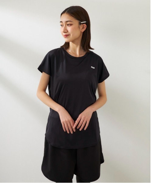 FILA（フィラ）の「マルチウェイ セットアップ 3点セット (ラッシュガード / フィットネスフェア)（ラッシュガード・レディース・ホワイト/ブラック/グレー・SMALL/MEDIUM/LARGE/X-LARGE/XX-LARGE/XXX-LARGE/XXXX-LARGE/XXXXX-LARGE）」の17枚目の写真