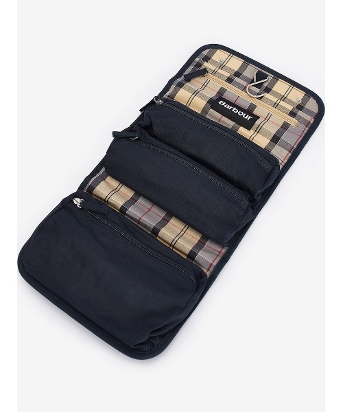 Barbour(バブアー)の「Cascade ウォッシュド バッグ(ボディバッグ/ウエストポーチ・メンズ・ネイビー・ONE SIZE)」の4枚目の写真