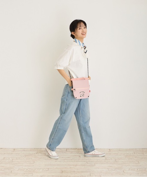 ROOTOTE(ルートート)の「IP.サーモKサコッシュ.Peanuts-9B(ショルダーバッグ・レディース・カーキ/ピンク/ベージュ/ネイビー・FREE)」の5枚目の写真