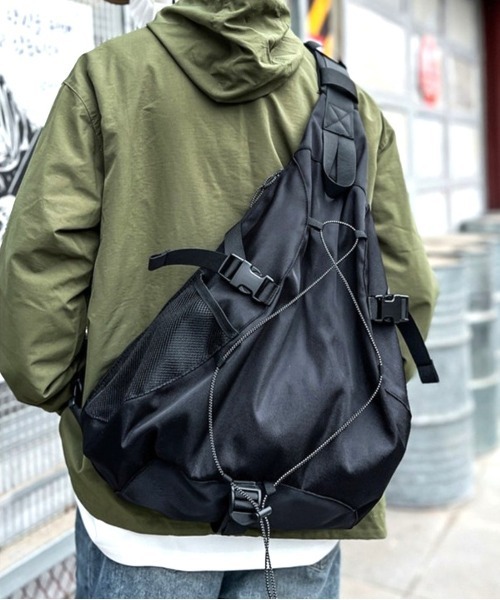 BASARATYO　ボディバッグ　ショルダーバッグ　ライブ　フェス　散歩　黒 BASARATYO ボディバッグ ショルダーバッグ ライブ フェス 散歩