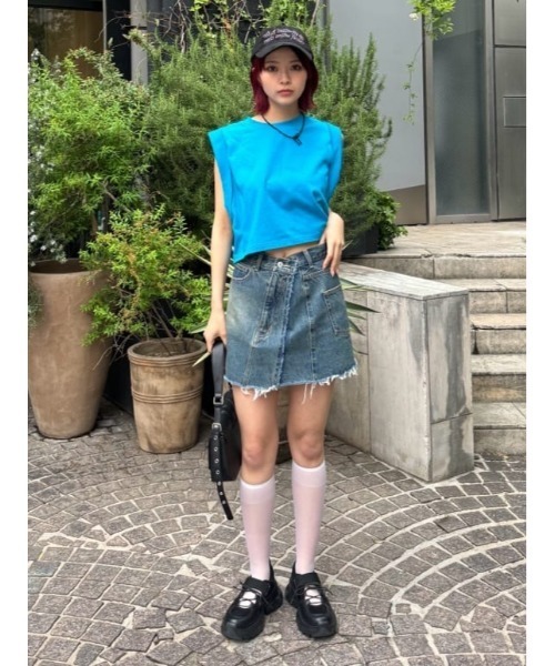 SLY(スライ)の「【WEB限定】METAL LOGO CAP メタル ロゴ キャップ(キャップ・レディース・ネイビー/ブラック・FREE)」の22枚目の写真