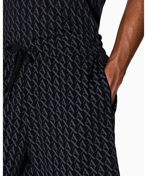ARMANI EXCHANGE(アルマーニエクスチェンジ)の「【A|X アルマーニ エクスチェンジ】オールオーバーロゴ スウェットハーフパンツ(スウェットパンツ・メンズ・ホワイト/ブラック・LARGE/SMALL/MEDIUM/X-SMALL/X-LARGE)」の11枚目の写真