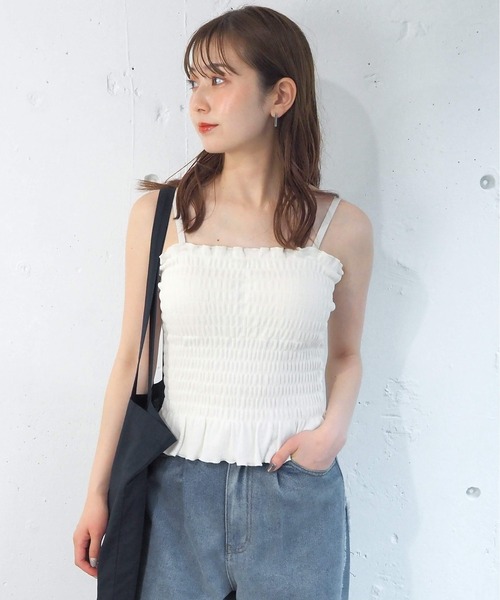 tiptop(ティップトップ)の「カップ付シャーリングキャミソール(キャミソール・レディース・ブラック/レッド/アイボリー・FREE)」の15枚目の写真