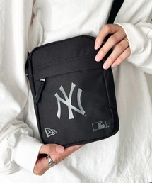 NEW ERA (ニューエラ)/MLB SIDE BAG/ワンポイント ロゴプリント スクエア ショルダーバッグ クロスバッグ ミニバッグ