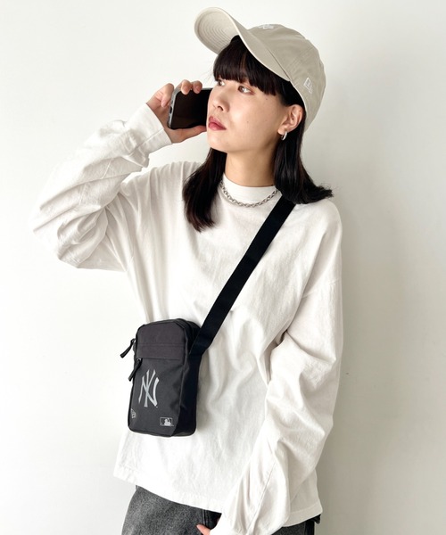 NEW ERA(ニューエラ)の「NEW ERA (ニューエラ)/MLB SIDE BAG/ワンポイント ロゴプリント スクエア ショルダーバッグ クロスバッグ ミニバッグ(ショルダーバッグ・レディース・ブラック・FREE)」の8枚目の写真