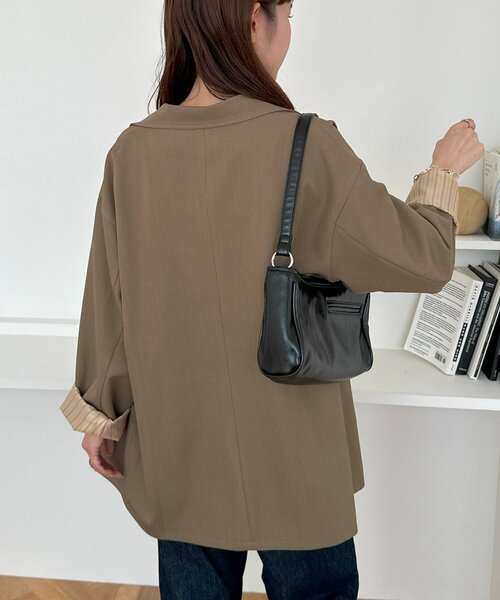 DISCOAT(ディスコート)の「【ユニセックス】Wブレストオーバージャケット(テーラードジャケット・レディース・ベージュ/ブラウン/ダークグレー・FREE/SHORT)」の22枚目の写真