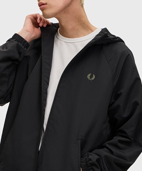 Hooded Shell Jacket／フーデットシェルジャケット（ブルゾン