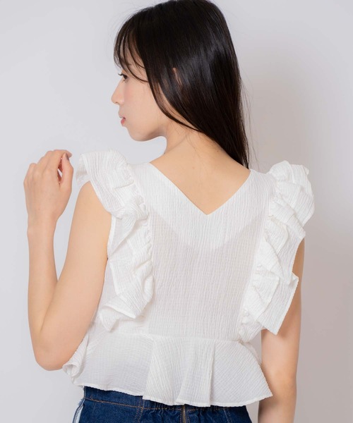 NOELA(ノエラ)の「クロップドフリルブラウス(シャツ/ブラウス・レディース・ピンク/オフホワイト・フリー)」の18枚目の写真