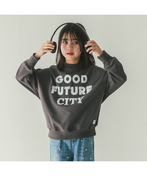 jeans-b（ジーンズベー）の「ジーンズベー GOOD FUTURE　トレーナー（スウェット・キッズ・チャコールグレー/レッド/ベージュ・150cm/140cm/160cm/130cm）」の2枚目の写真