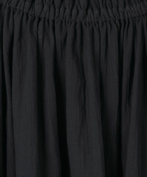 eL（エル）の「【eL】Off Shoulder Volume Blouse/593298（シャツ/ブラウス・レディース・ブラック/オフホワイト・FREE）」の5枚目の写真