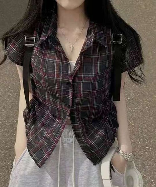 AsheKsha(アシクシャ)の「脇にギャザーが入ったウエスト絞りショート丈シフォンチェックシャツ(Tシャツ/カットソー・レディース・ブラック/ダークグレー・S/M)」の13枚目の写真