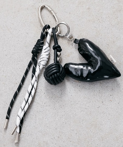 セール】中綿ハートチャーム（チャーム）｜mili an deni（ミリアンデニ