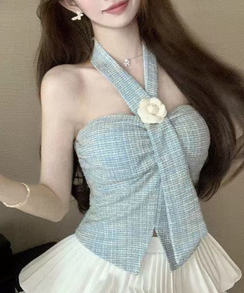 gossip!ロサンゼルス(ゴシップロサンゼルス)の「ツイード調 立体花飾り ハルターネックビスチェ コルセット風トップス レディース ノースリーブ 3 カラー(キャミソール・レディース・ホワイト/ブルー/ブラック・FREE)」の12枚目の写真