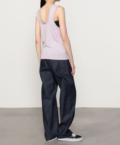 UNFIL（アンフィル）の「UNFIL | ブラッシュシルクコットン スリーブレストップ WOMEN（ニット/セーター・レディース・グレー/ピンク系その他/ダークブラウン・1）」の8枚目の写真