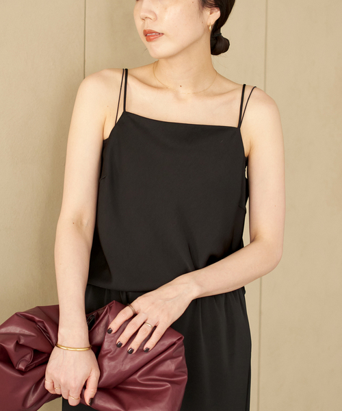 plage(プラージュ)の「《追加》dull satin キャミソール(キャミソール・レディース・アイボリー/ブラック・FREE)」の10枚目の写真