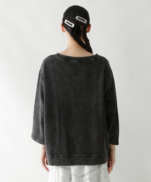 RAGEBLUE（レイジブルー）の「カレッジロゴ刺繍ピグメントプルオーバー（スウェット・レディース・ベージュ/ブラック・FREE）」の12枚目の写真