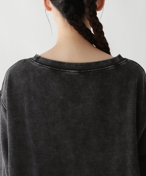 RAGEBLUE（レイジブルー）の「カレッジロゴ刺繍ピグメントプルオーバー（スウェット・レディース・ベージュ/ブラック・FREE）」の13枚目の写真