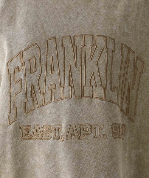 RAGEBLUE（レイジブルー）の「カレッジロゴ刺繍ピグメントプルオーバー（スウェット・レディース・ベージュ/ブラック・FREE）」の18枚目の写真