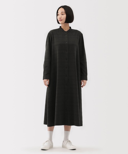 セール】婦人 両面起毛フランネルスタンドカラー長袖ワンピース