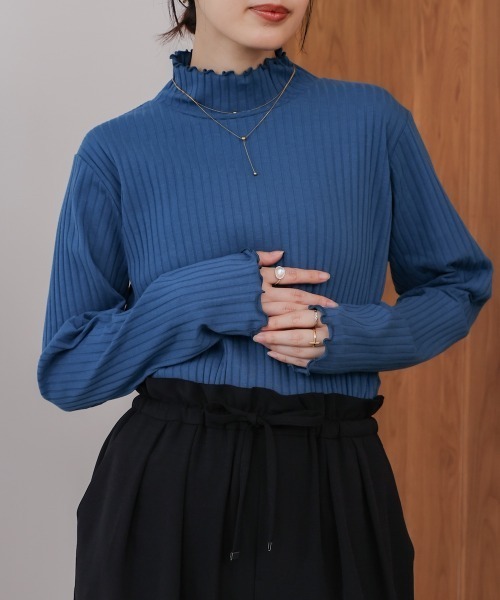 Bou Jeloud（ブージュルード）の「長袖タートルカットソー（Tシャツ/カットソー・レディース・アイボリー/ブラック/グレイッシュベージュ/レッド/グリーン/ブルー・L/M）」の5枚目の写真