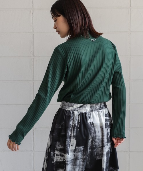 Bou Jeloud（ブージュルード）の「長袖タートルカットソー（Tシャツ/カットソー・レディース・アイボリー/ブラック/グレイッシュベージュ/レッド/グリーン/ブルー・L/M）」の7枚目の写真