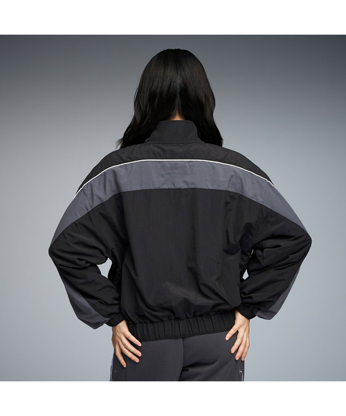 PUMA（プーマ）の「PUMA プーマ ウィメンズ CORE HERITAGE ラインド ウーブン ジャケット（ブルゾン・レディース・オフホワイト/ブラック/ダークグレー・MEDIUM/LARGE/X-LARGE/SMALL）」の4枚目の写真