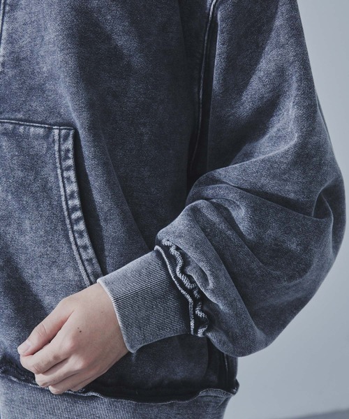 SLICK（スリック）の「【SLICK/スリック】Heavyweight Snow Wash Double Zip Parka/スノーウォッシュスウェットダブルジップパーカー / ヘビィーウェイト/セットアップ（パーカー・メンズ・ブラック/ライトグレー・1/2/3）」の8枚目の写真