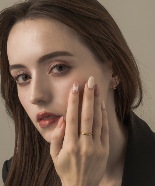 muku(ムク)の「RING/TRIPLE ZIRCONIA(リング・レディース・ゴールド/シルバー・11)」の17枚目の写真