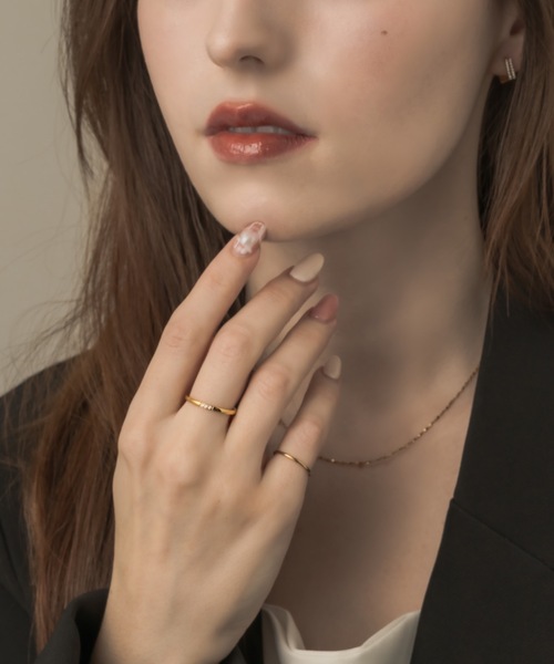 muku(ムク)の「RING/TRIPLE ZIRCONIA(リング・レディース・ゴールド/シルバー・11)」の10枚目の写真
