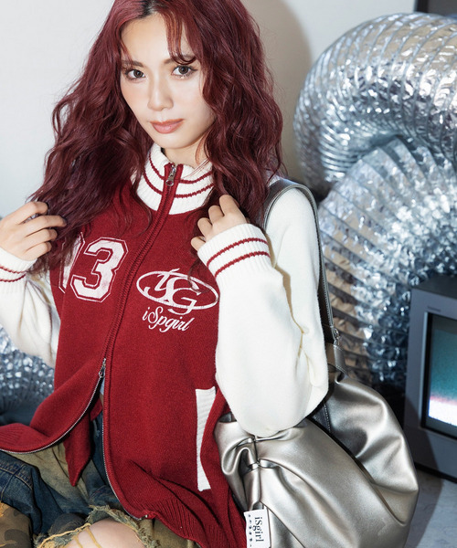 SPIRALGIRL（スパイラルガール）の「【iScreamコラボ】ナンバリングZIPニットカーディガン（ニット/セーター・レディース・ブラック/グレー/レッド・FREE）」の5枚目の写真