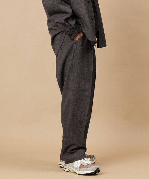 FREAK'S STORE(フリークスストア)の「LANATEC WOOLY リラックスフィット イージースラックス 【セットアップ対応】/ EASY SLACKS(スラックス・メンズ・ブラック/チャコールグレー/グレー・SMALL/MEDIUM/LARGE)」の5枚目の写真