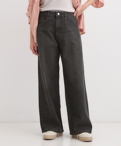 SHOO・LA・RUE(シューラルー)の「【高レビュー/S-LL】脚のラインを拾いにくい デニムワイドパンツ(デニムパンツ・レディース・チャコールグレー/ブルー/ブラック/ネイビー・01/02/03/04/10)」の10枚目の写真