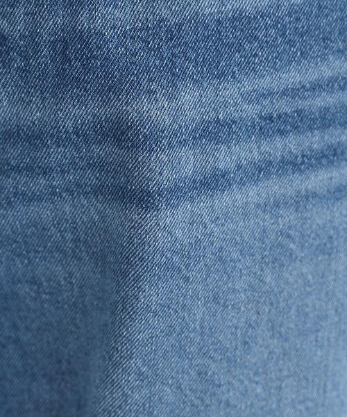 SHOO・LA・RUE（シューラルー）の「【高レビュー/S-LL】脚のラインを拾いにくい デニムワイドパンツ（デニムパンツ・レディース・チャコールグレー/ブルー/ブラック/ネイビー・01/02/03/04/10）」の11枚目の写真