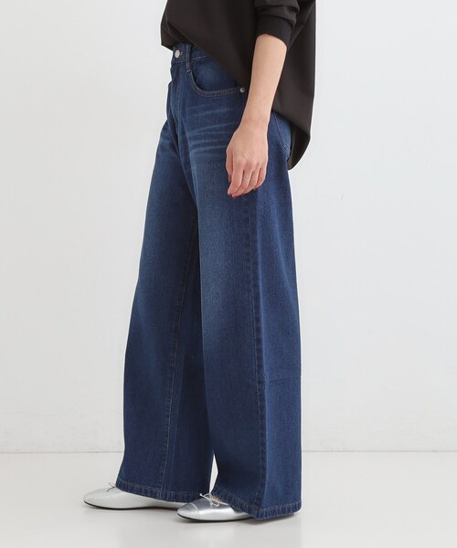SHOO・LA・RUE（シューラルー）の「【高レビュー/S-LL】脚のラインを拾いにくい デニムワイドパンツ（デニムパンツ・レディース・チャコールグレー/ブルー/ブラック/ネイビー・01/02/03/04/10）」の12枚目の写真
