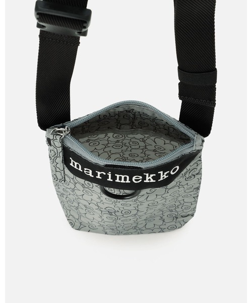 marimekko(マリメッコ)の「Piirto Unikko / Neat Phonepocket shoulder bag(ショルダーバッグ・レディース・ライトグレー・FREE)」の7枚目の写真
