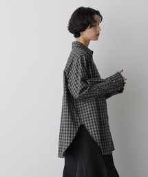 「STEVELOUR」モダンプレッピーシャツ