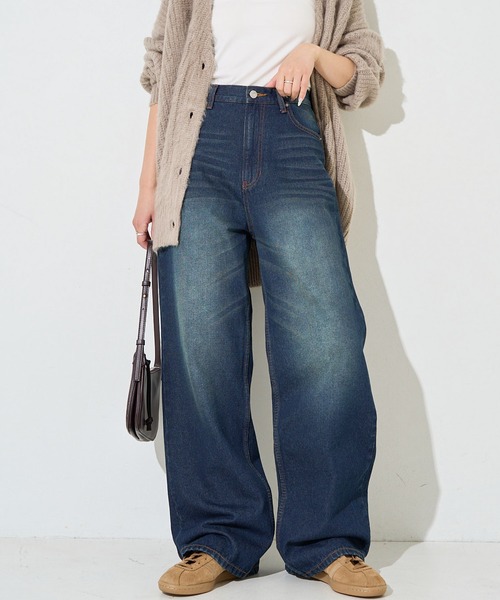 FREAK'S STORE（フリークスストア）の「限定展開　ストレート ルーズ デニム（デニムパンツ・レディース・ブラック/ブルー/ネイビー・27/26/25/24）」の3枚目の写真