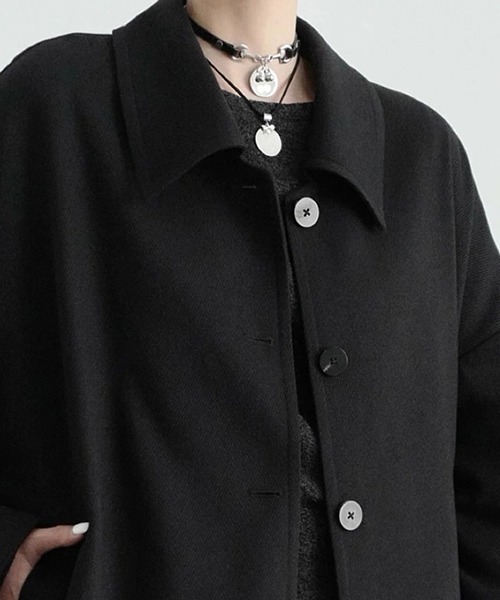 chuclla(チュクラ)の「【CHENTAITAI】 ベルトスリーブショートコート CTW25a018(その他アウター・レディース・グレー/ブラック・S)」の4枚目の写真