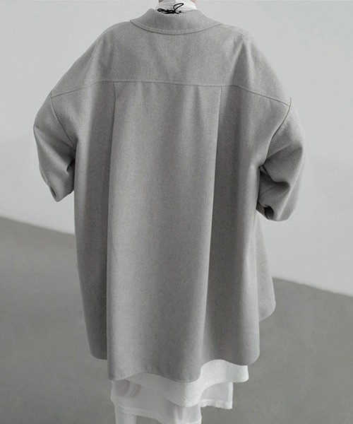 chuclla(チュクラ)の「【CHENTAITAI】 ベルトスリーブショートコート CTW25a018(その他アウター・レディース・グレー/ブラック・S)」の14枚目の写真