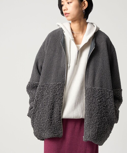 CITEN（シテン）の「＜CITEN＞ボア切り替えライトブルゾン（その他アウター・レディース・オフホワイト/ダークグレー・S/M）」の3枚目の写真