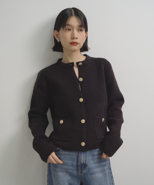 Shelly island（シェリーアイランド）の「ゴールドボタンニットカーディガン（カーディガン/ボレロ・レディース・ホワイト/グレー/ブラック・FREE）」の4枚目の写真