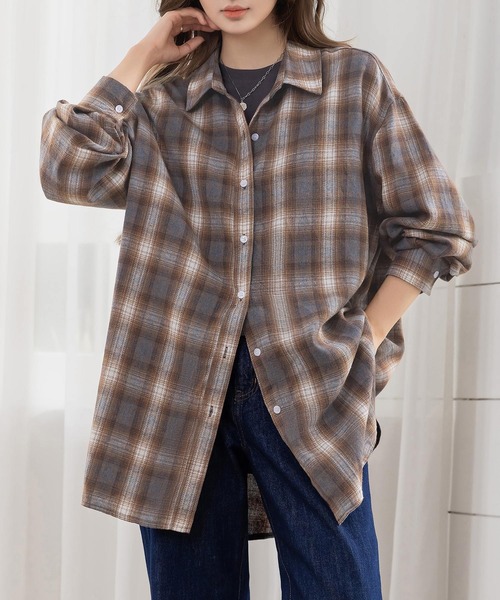 DAY CLOSET（デイ クローゼット）の「【2WAY/羽織ったり巻いたり】長袖グラデーションチェック柄オーバーサイズ×ドロップショルダーシャツ レディース（シャツ/ブラウス・レディース・ブラウン/ブラック・FREE）」の17枚目の写真
